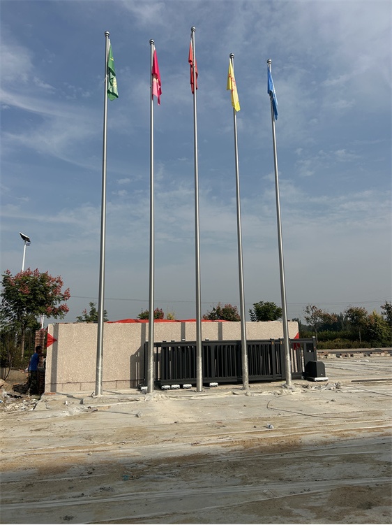 304不鏽鋼(gāng)旗杆山東(dōng)金航機械